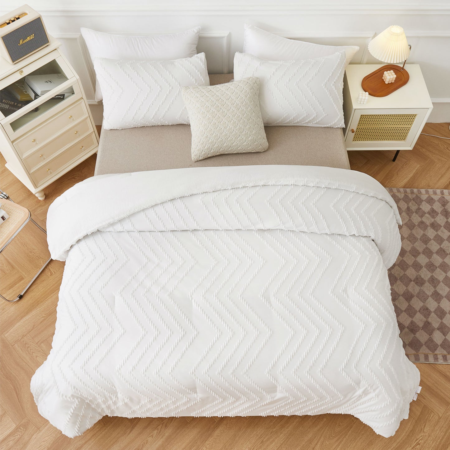 AmyHomie Queen Comforter Set, Boho White Tufted Comforter Bedding Set 3 Pieces, Lightweight and Soft Bed Set With Comforter and Pillowcases, All Season Comforter Set(90" x 90")