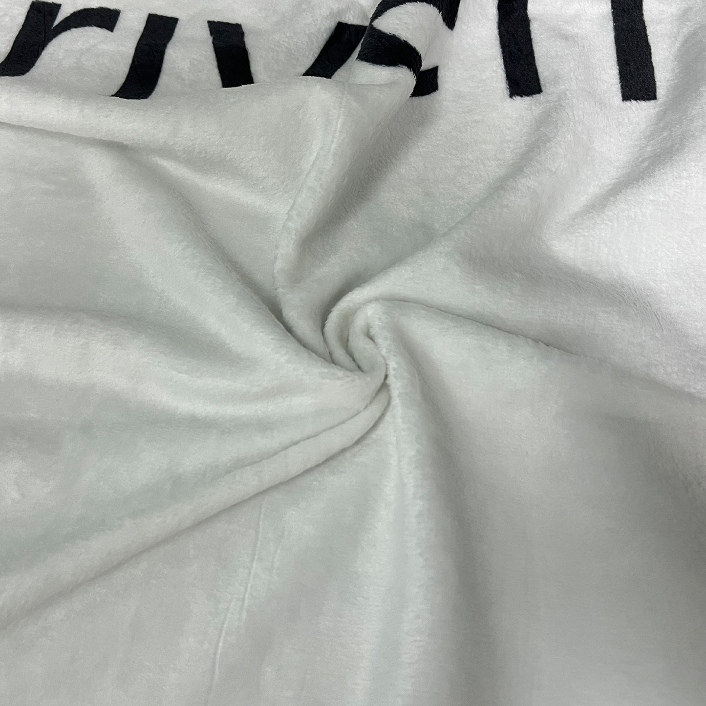 Briveffy Fleece Blankets White for Couch,Sofa,Bed,Soft Lightweight Plush Cozy Blankets for Toddlers, Kids, 40*30 inch