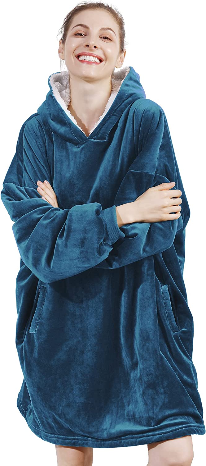 AmyHomie Blanket Sweatshirt,Oversized Sherpa Hooded Sweatshirt Blanket,Fleecehug Hoodie Wearable Blanket with Pocket for Adults & Kids & Teens
