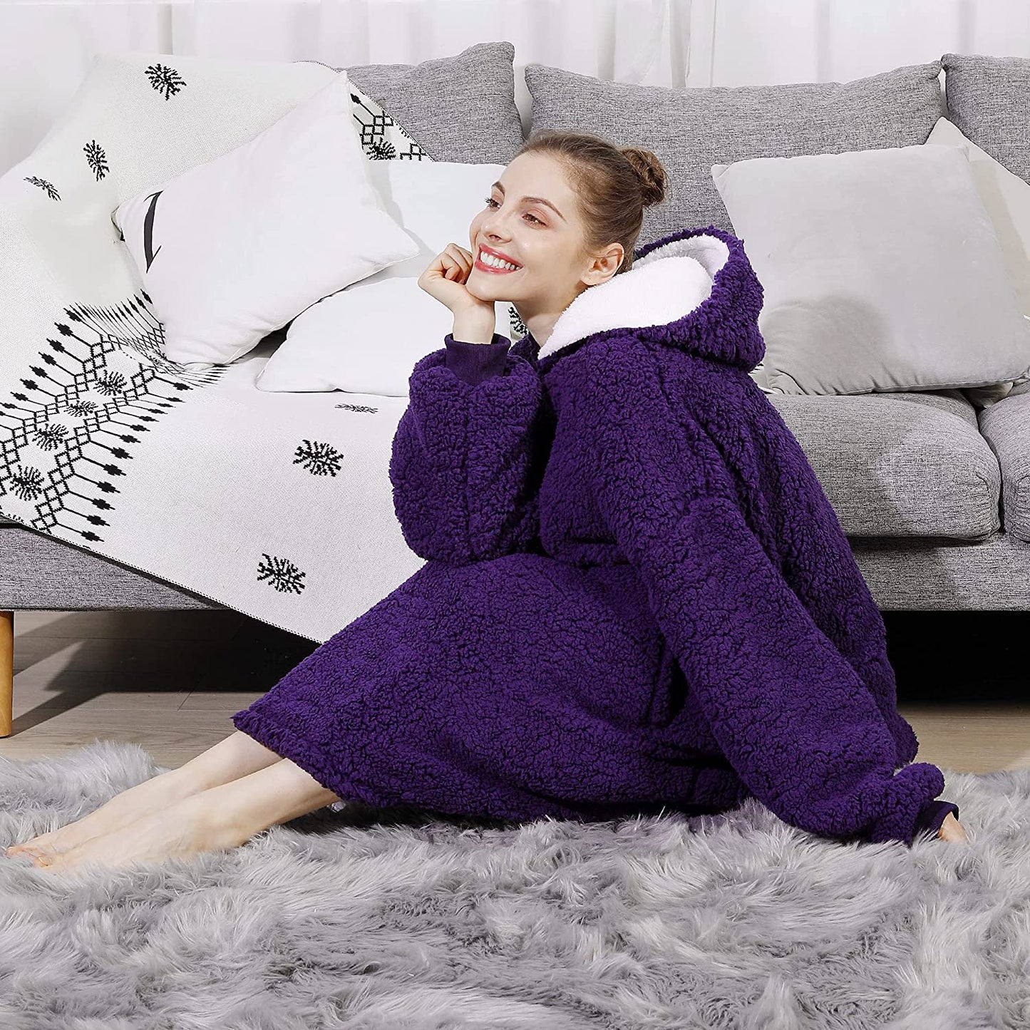 AmyHomie Blanket Sweatshirt,Oversized Sherpa Hooded Sweatshirt Blanket,Fleecehug Hoodie Wearable Blanket with Pocket for Adults & Kids & Teens
