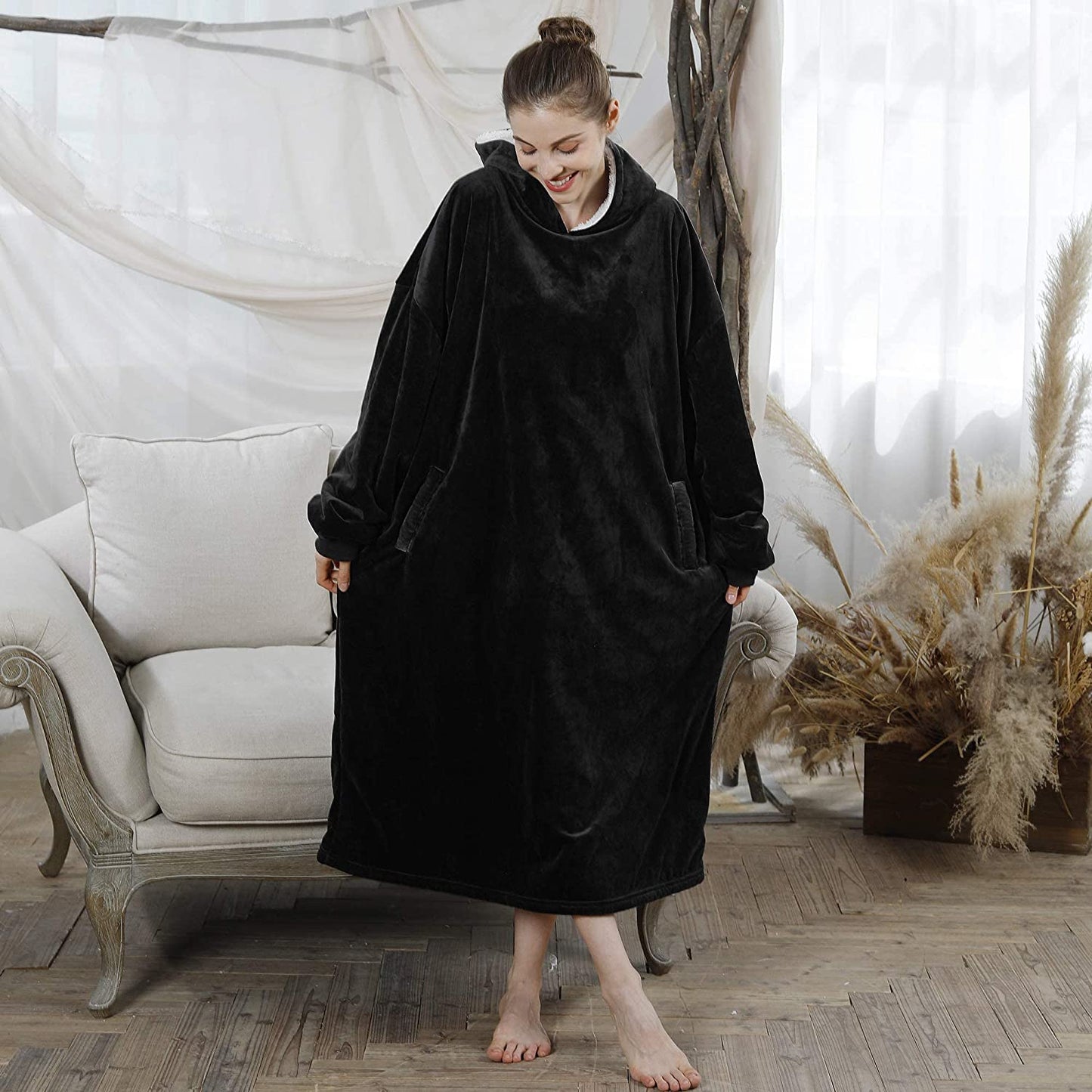 AmyHomie Blanket Sweatshirt,Oversized Sherpa Hooded Sweatshirt Blanket,Fleecehug Hoodie Wearable Blanket with Pocket for Adults & Kids & Teens