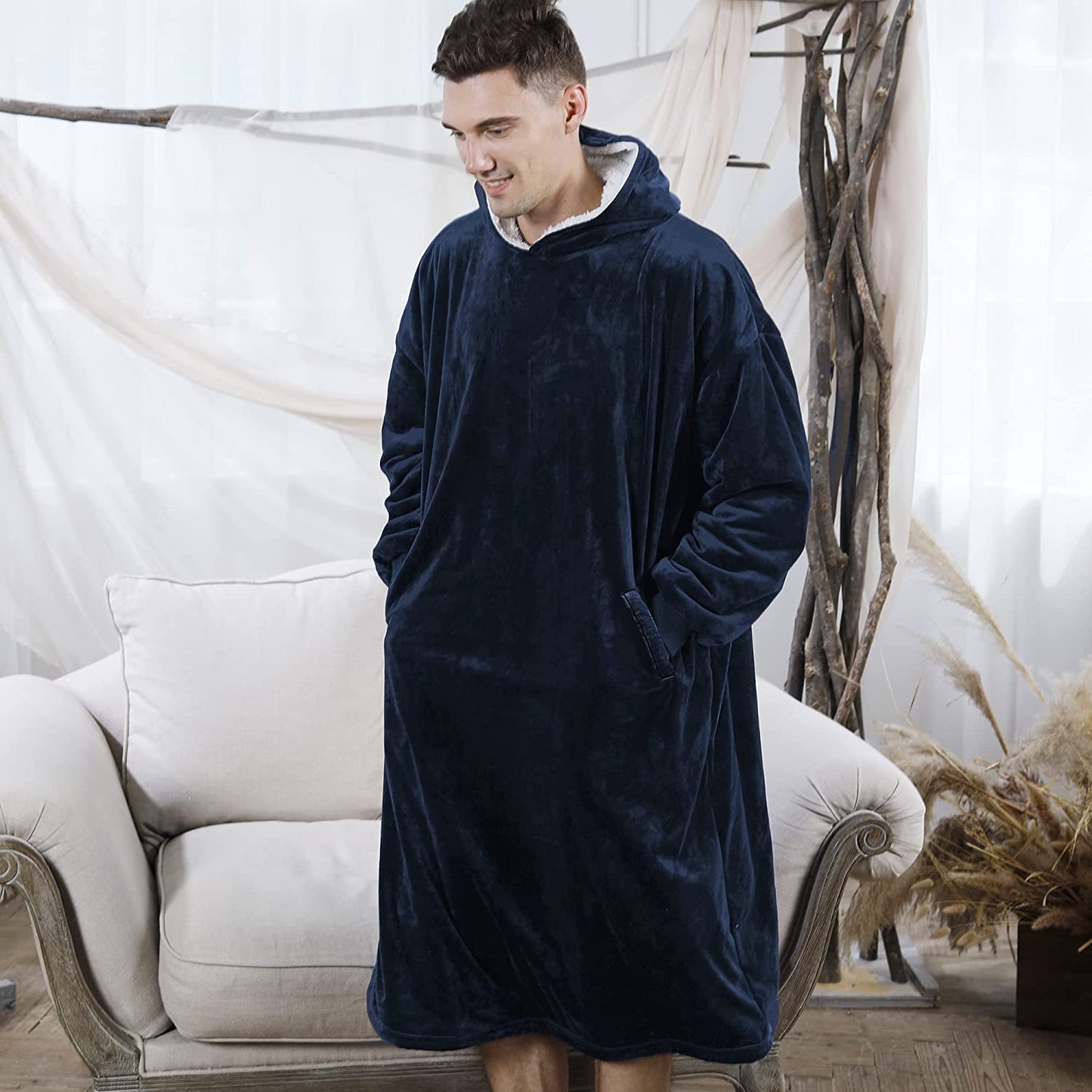 AmyHomie Blanket Sweatshirt,Oversized Sherpa Hooded Sweatshirt Blanket,Fleecehug Hoodie Wearable Blanket with Pocket for Adults & Kids & Teens
