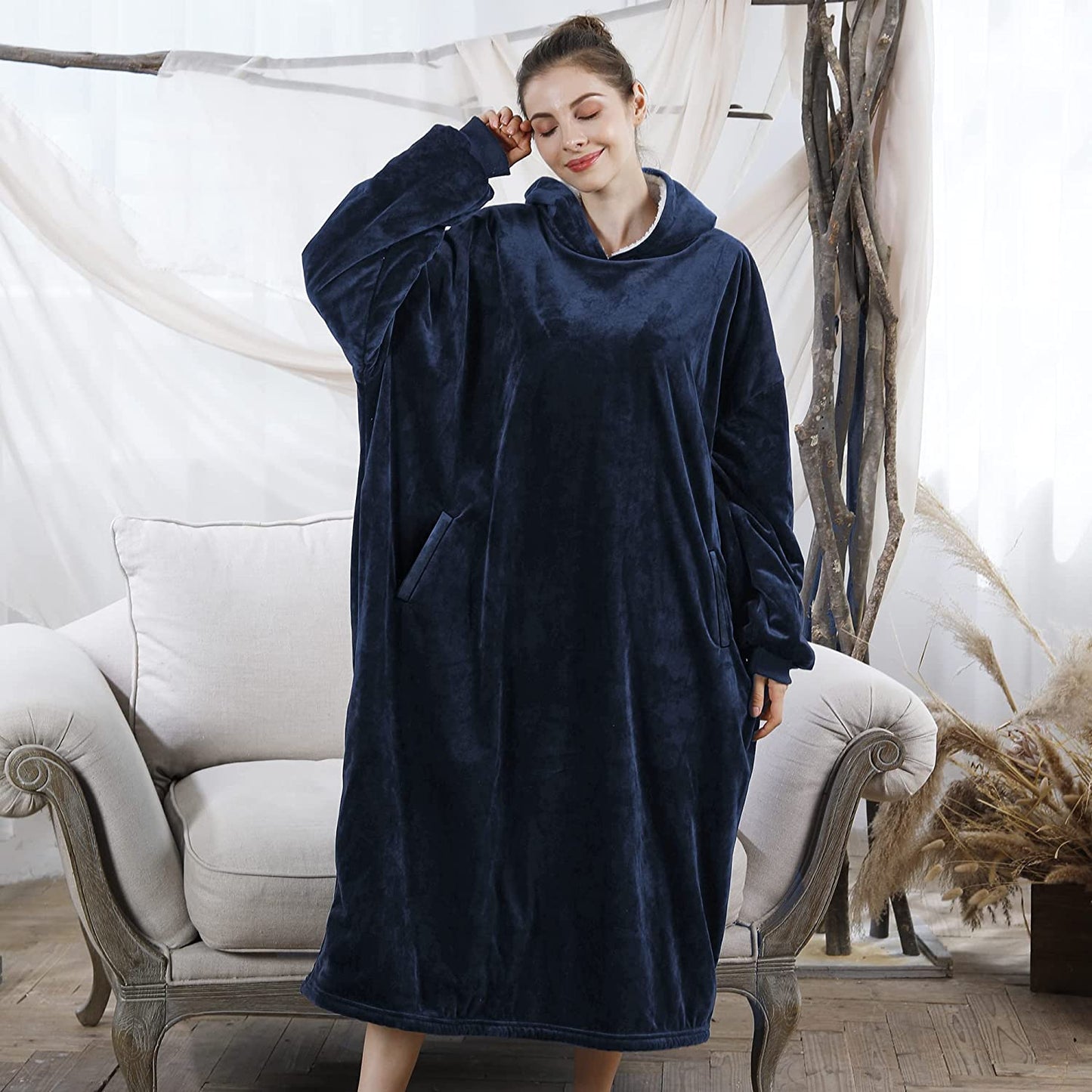 AmyHomie Blanket Sweatshirt,Oversized Sherpa Hooded Sweatshirt Blanket,Fleecehug Hoodie Wearable Blanket with Pocket for Adults & Kids & Teens