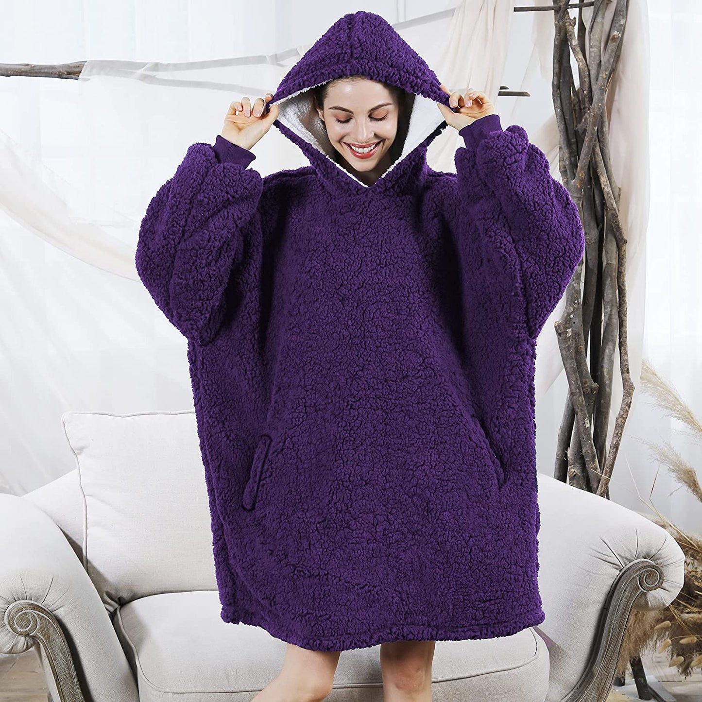 AmyHomie Blanket Sweatshirt,Oversized Sherpa Hooded Sweatshirt Blanket,Fleecehug Hoodie Wearable Blanket with Pocket for Adults & Kids & Teens