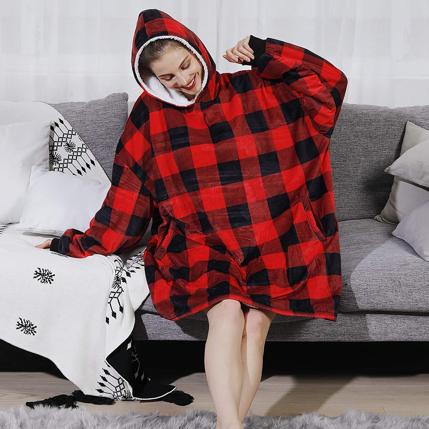 AmyHomie Blanket Sweatshirt,Oversized Sherpa Hooded Sweatshirt Blanket,Fleecehug Hoodie Wearable Blanket with Pocket for Adults & Kids & Teens