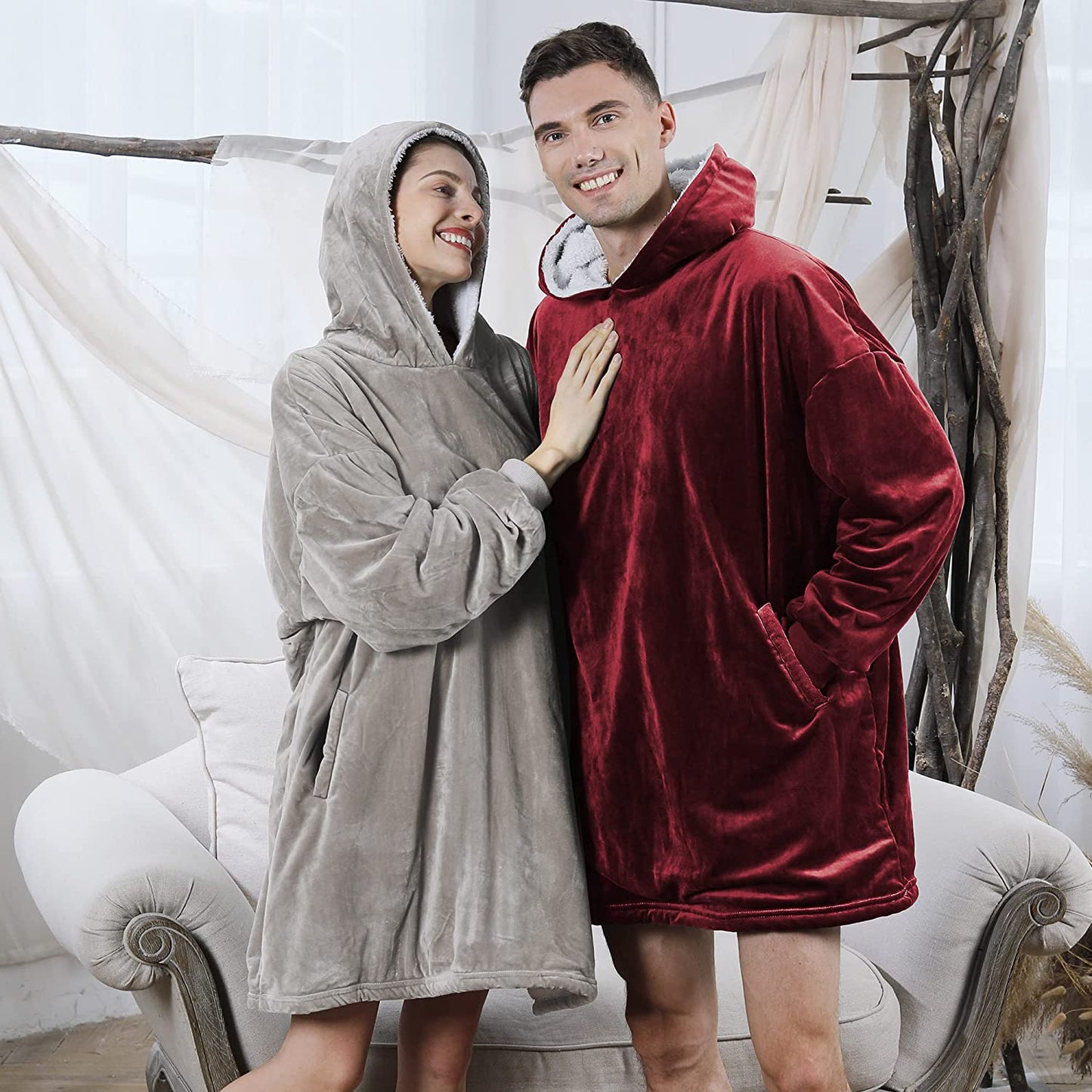 AmyHomie Blanket Sweatshirt,Oversized Sherpa Hooded Sweatshirt Blanket,Fleecehug Hoodie Wearable Blanket with Pocket for Adults & Kids & Teens