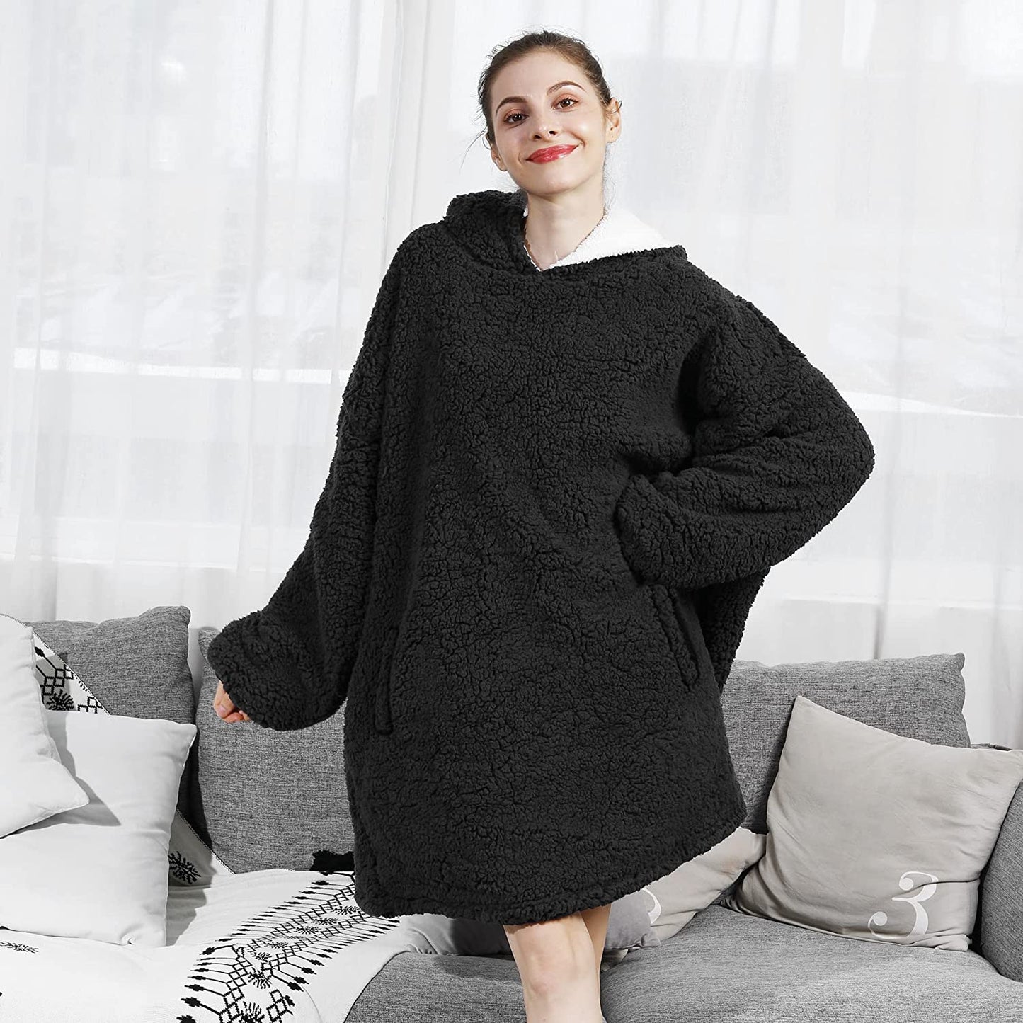AmyHomie Blanket Sweatshirt,Oversized Sherpa Hooded Sweatshirt Blanket,Fleecehug Hoodie Wearable Blanket with Pocket for Adults & Kids & Teens
