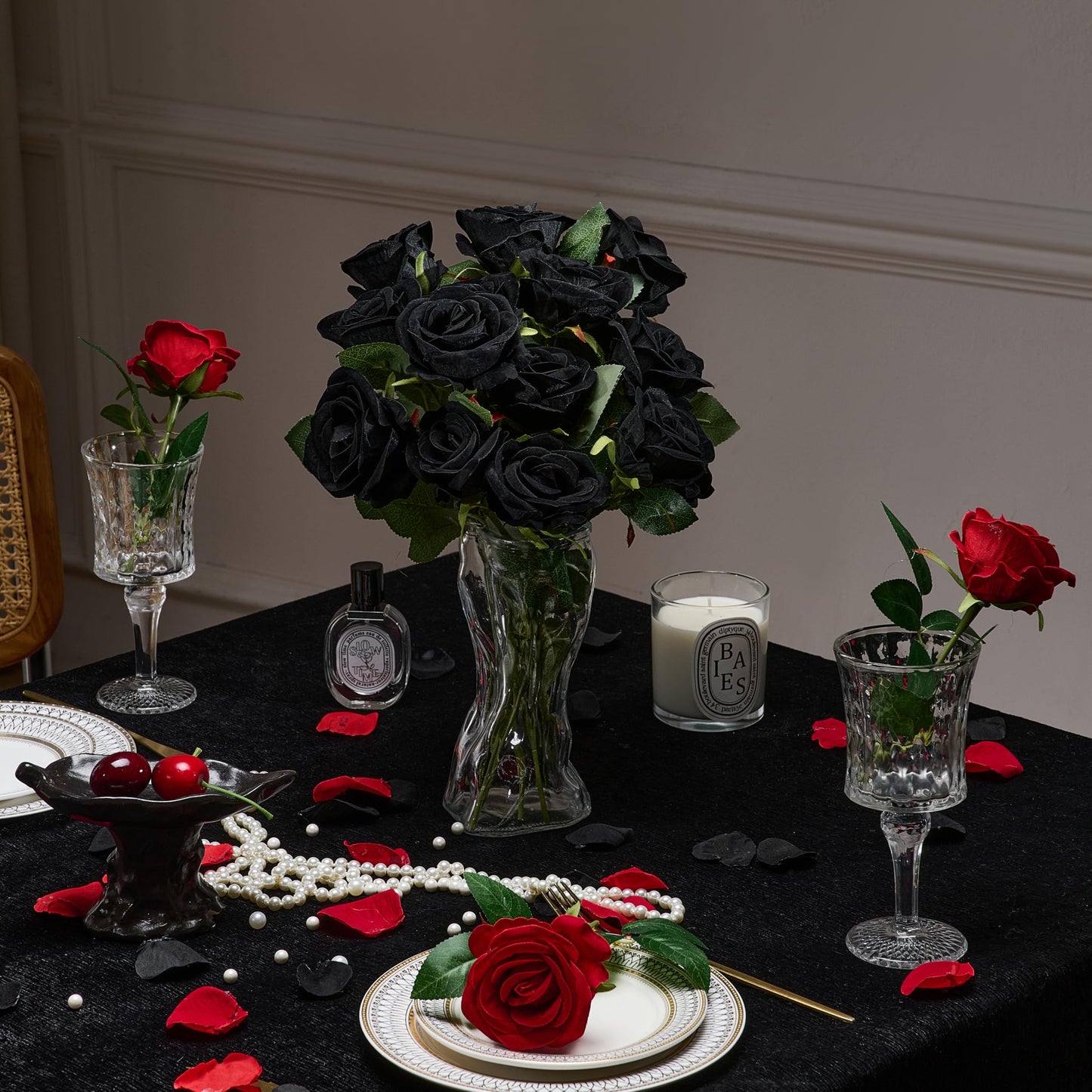 AmyHomie Red Roses Artificial Flowers, Realistic Fake Velvet Rose Bulk with Bendable Stems for DIY Wedding Bouquets, Centerpieces, Home, Party, Valentine’s & Mother’s Day Decor